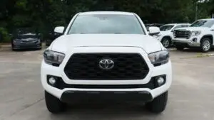 Toyota Tacoma SR5 2WD 2018