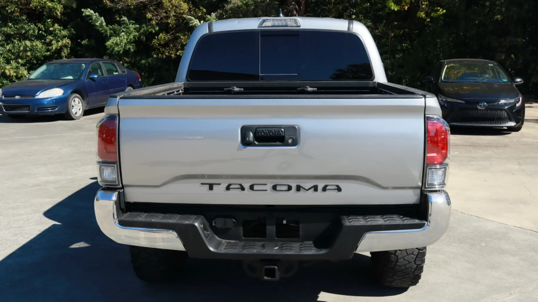 2020 Toyota Tacoma SR5 2WD completo