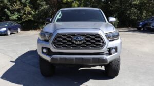 Toyota Tacoma SR5 2WD 2020