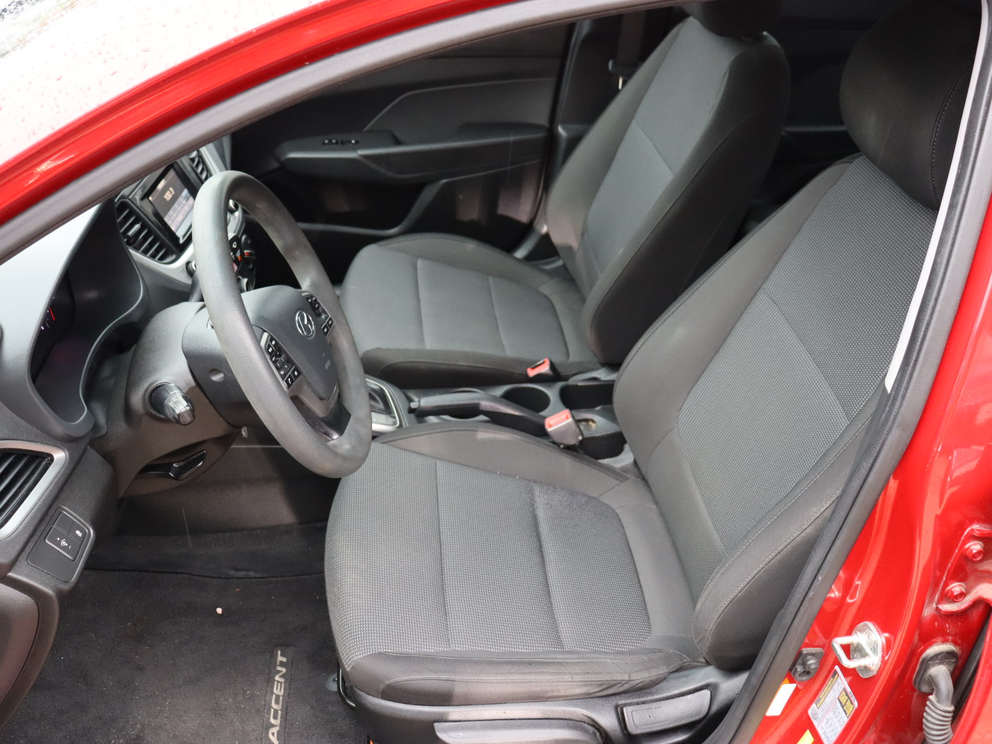 2018 Hyundai Accent SE completo