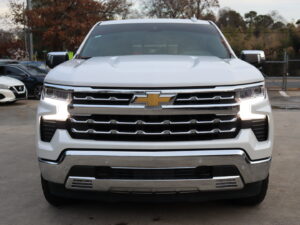 Chevrolet Silverado 1500 LTZ Crew Cab 4WD 2023
