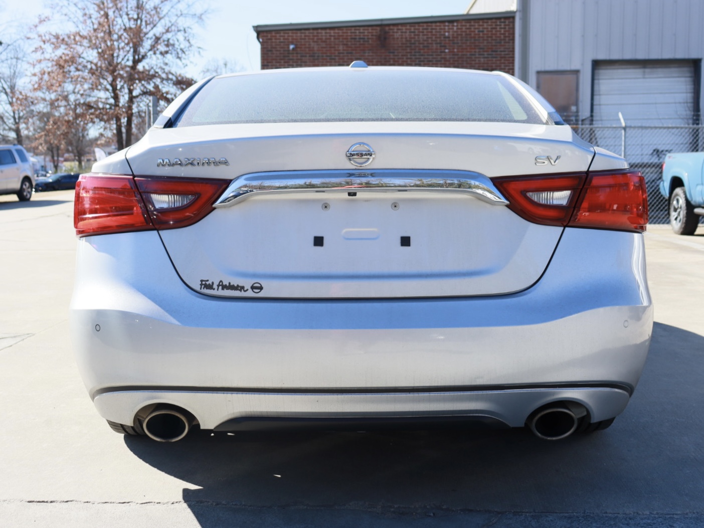 2017 Nissan Maxima SV completo