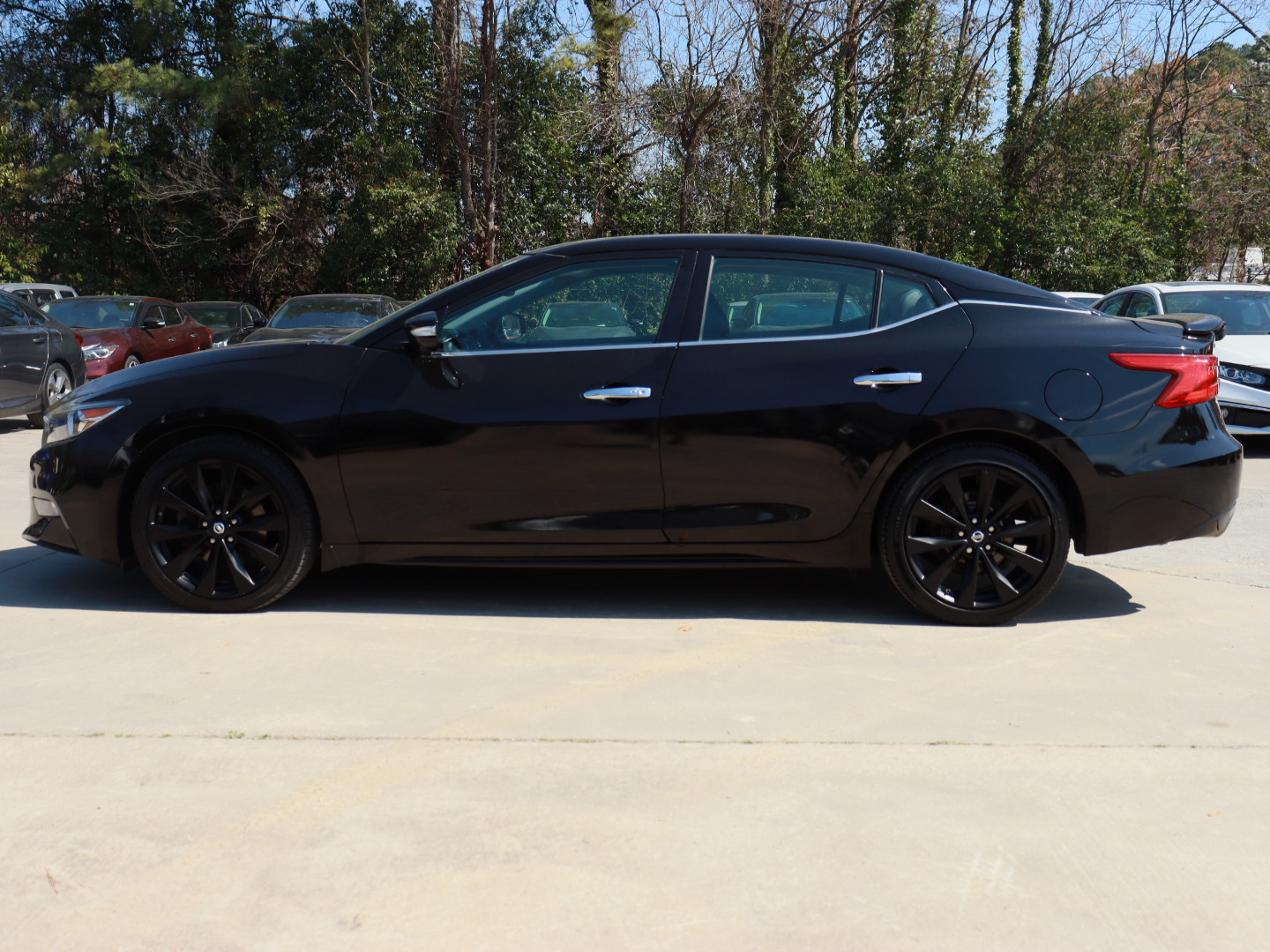 2017 Nissan Maxima SV completo