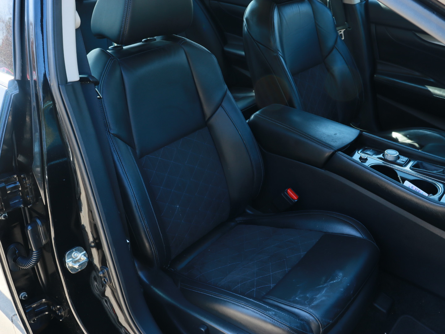 2017 Nissan Maxima SV completo