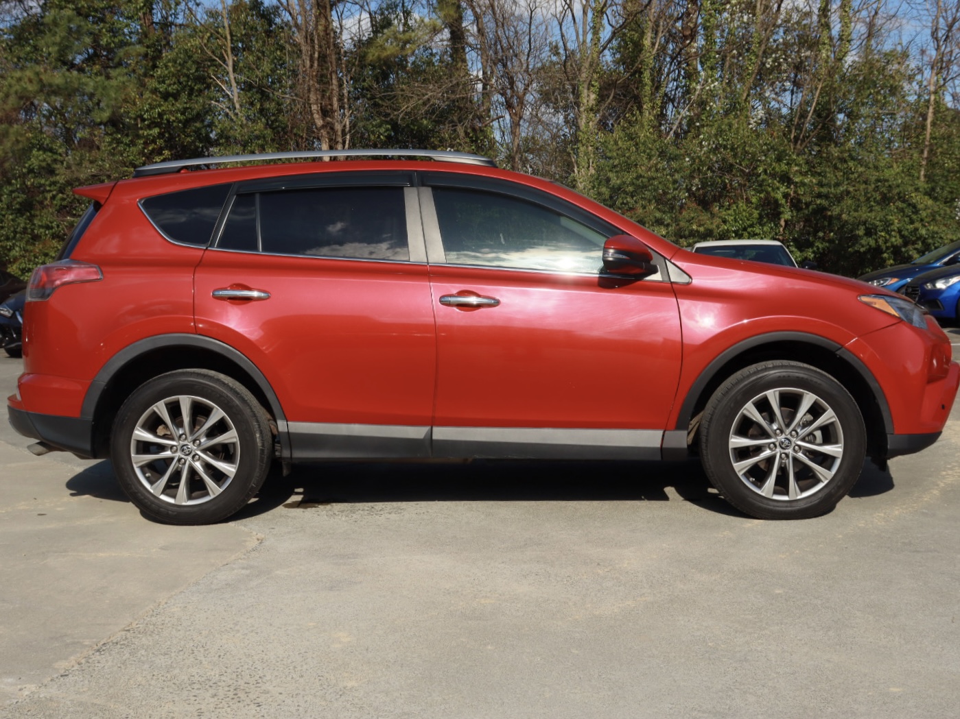 2017 Toyota RAV4 Limited completo