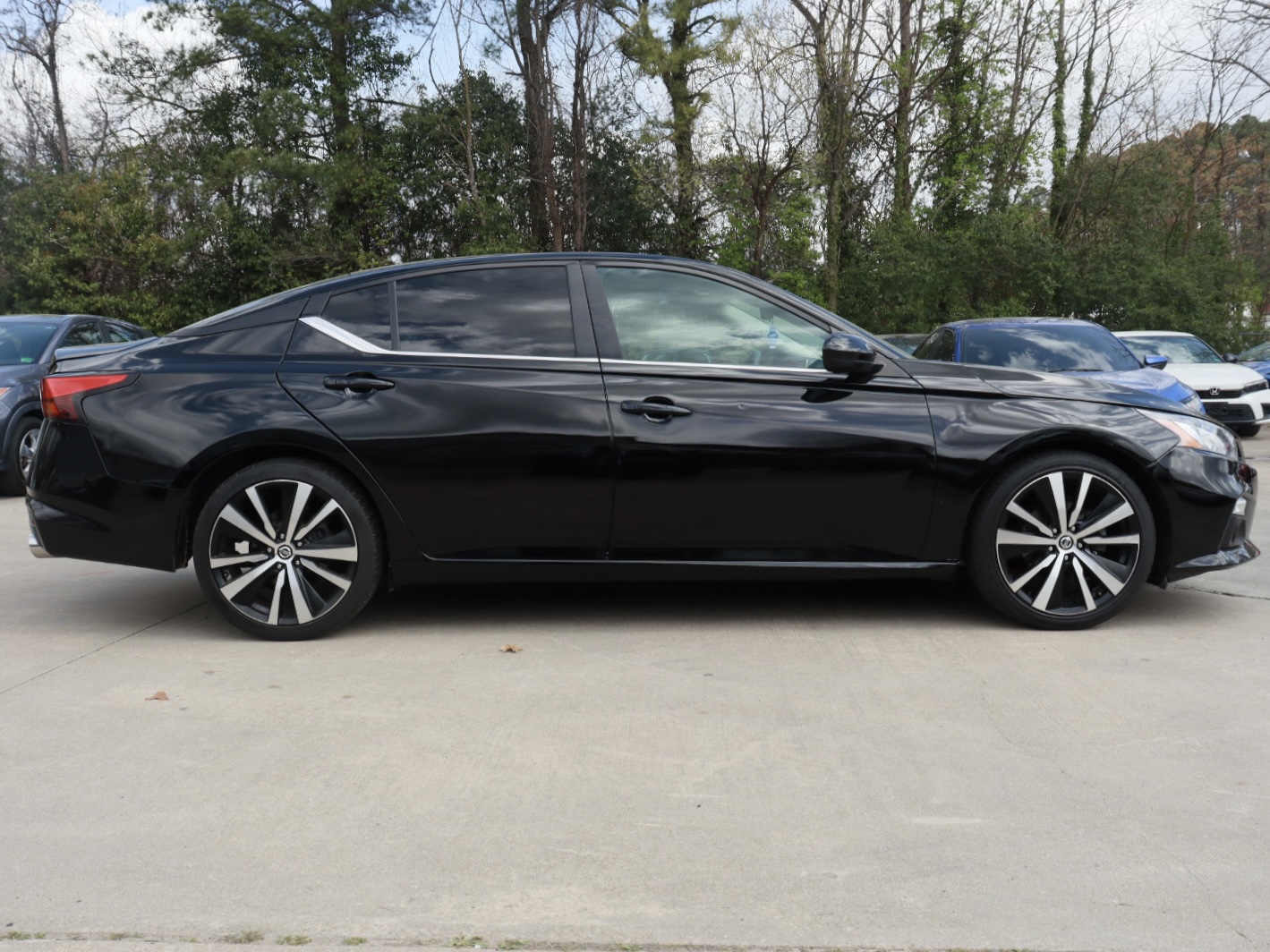 2020 Nissan Maxima SR completo