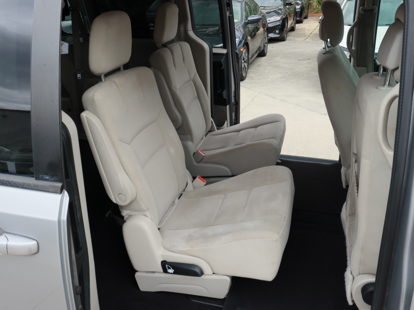 2014 Dodge Grand Caravan SE completo