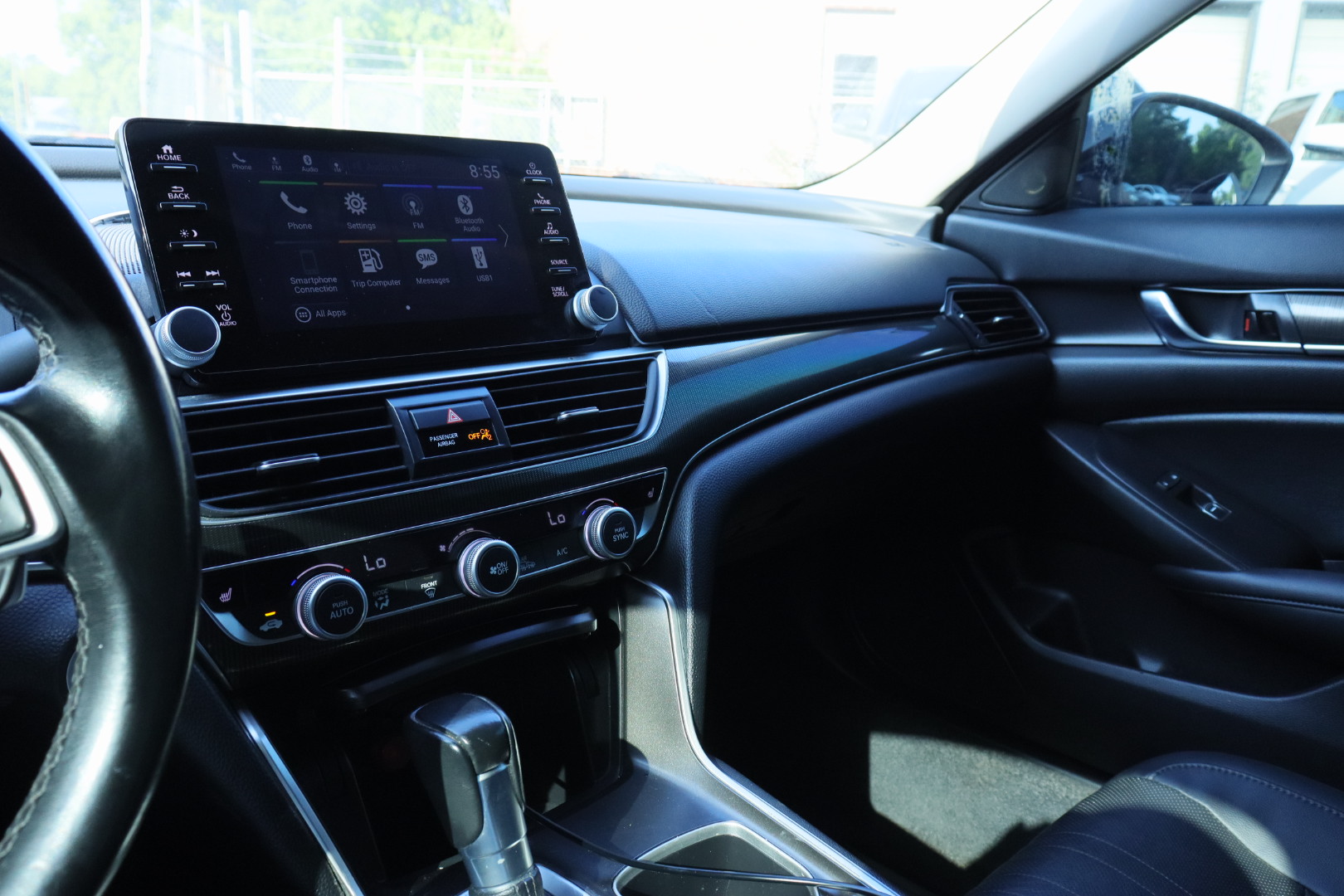 
								2021 Honda Accord Special Edition full									