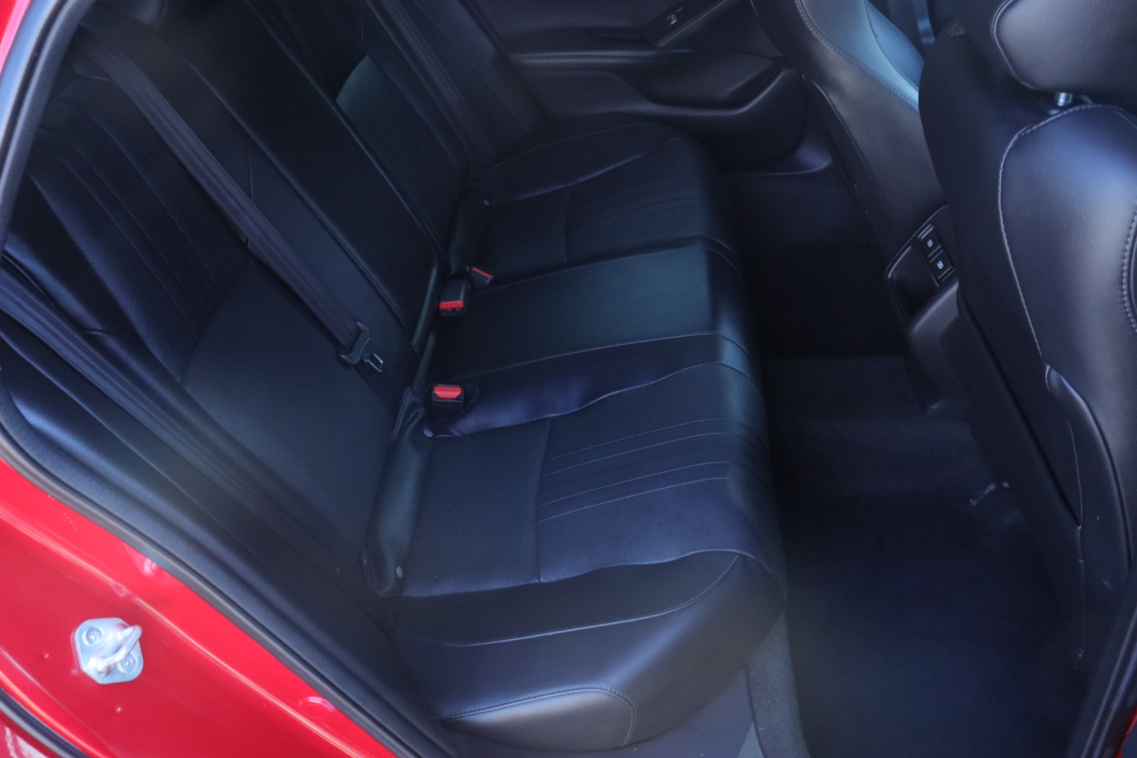 
								2021 Honda Accord Special Edition full									