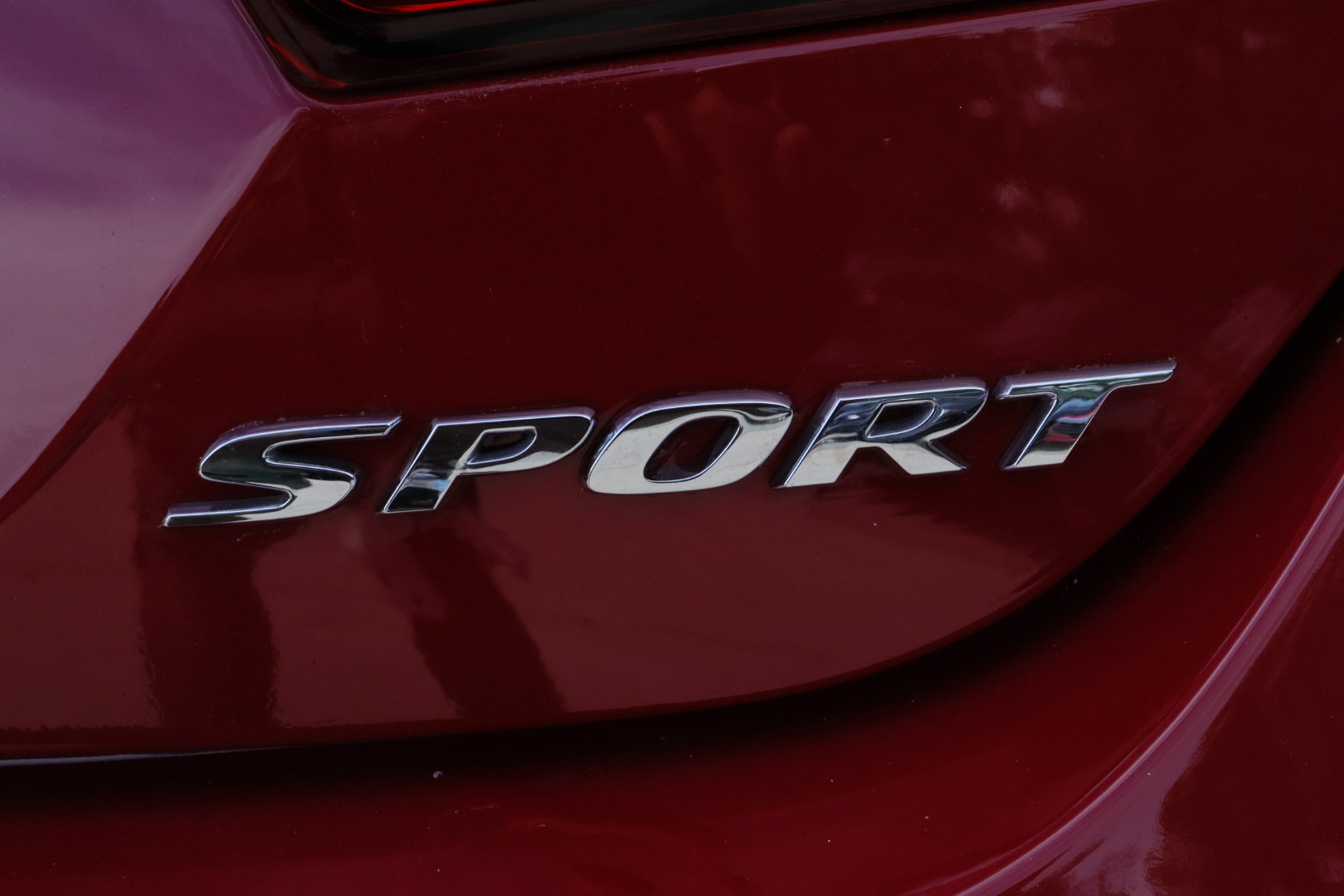
								2018 Honda Accord Sport full									