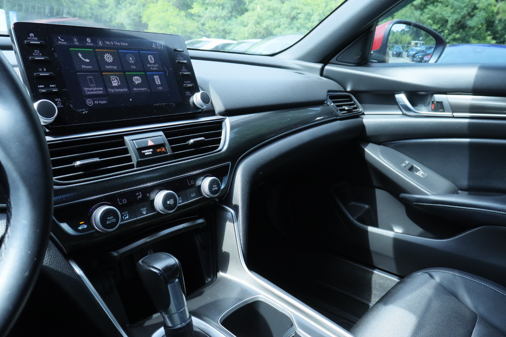 
								2018 Honda Accord Sport full									