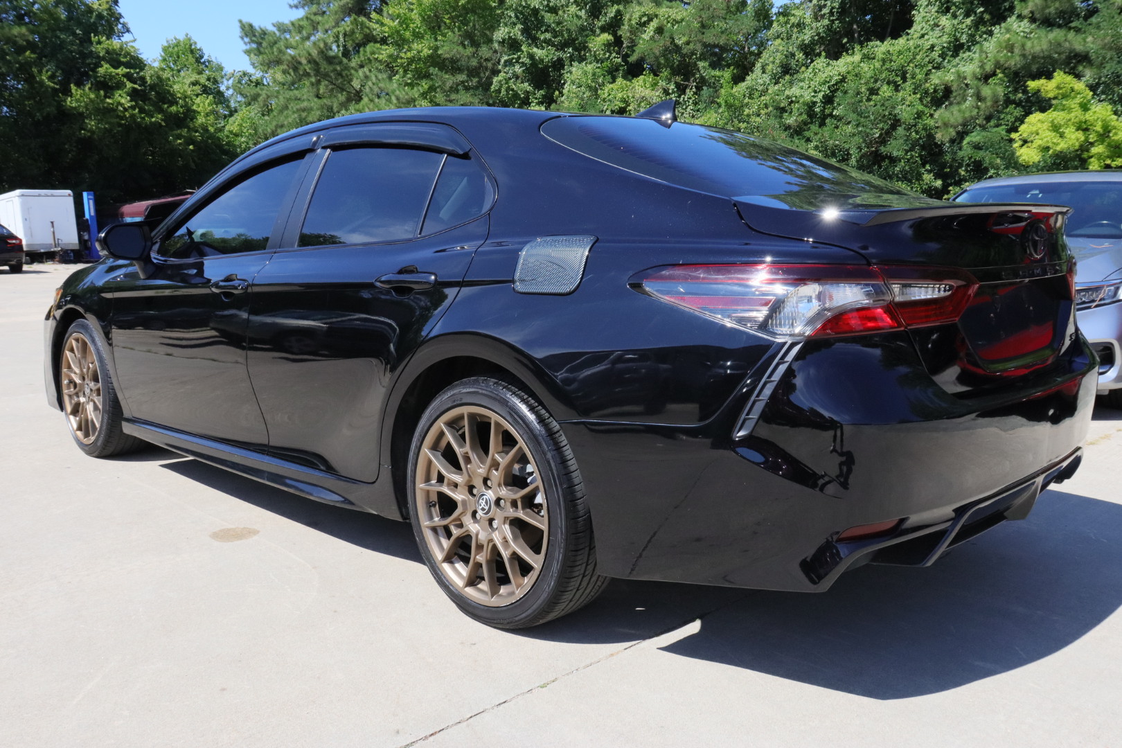 
								2023 Toyota Camry SE full									