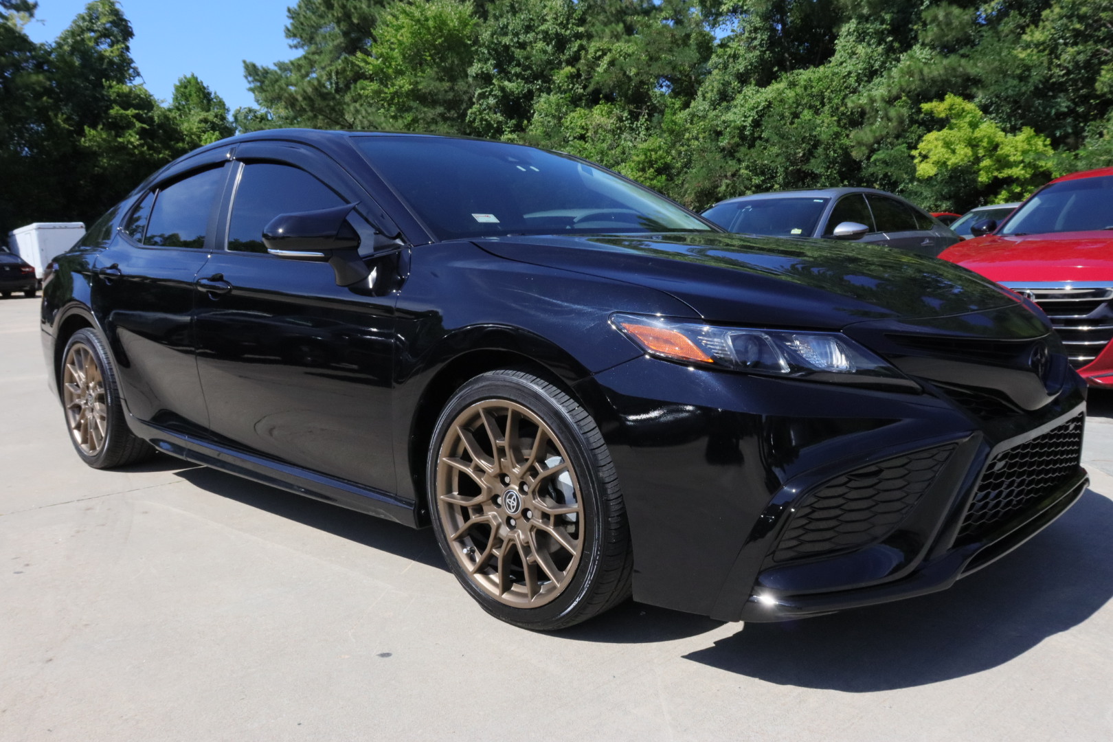 
								2023 Toyota Camry SE full									