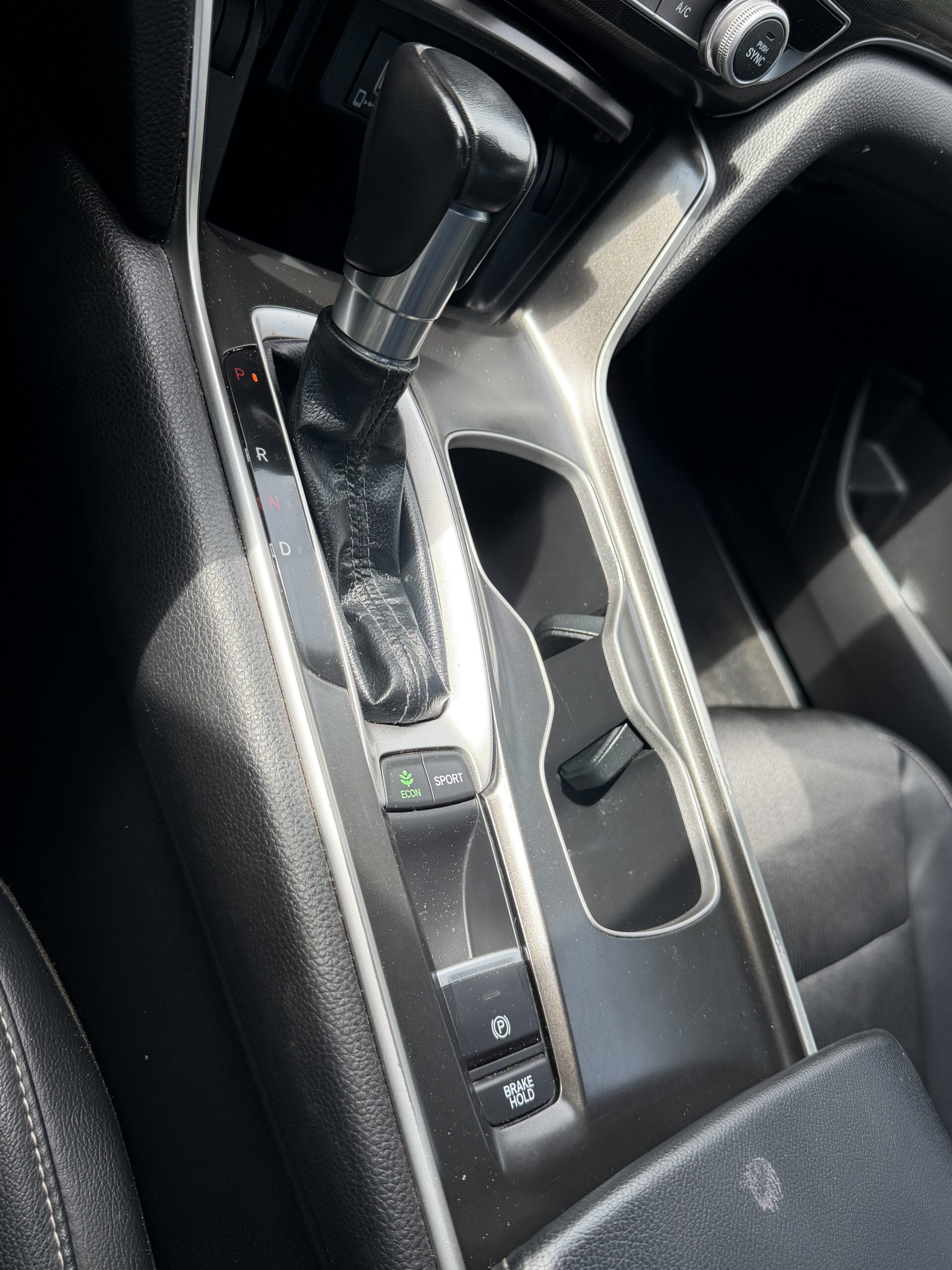 
								2018 Honda Accord Sport full									