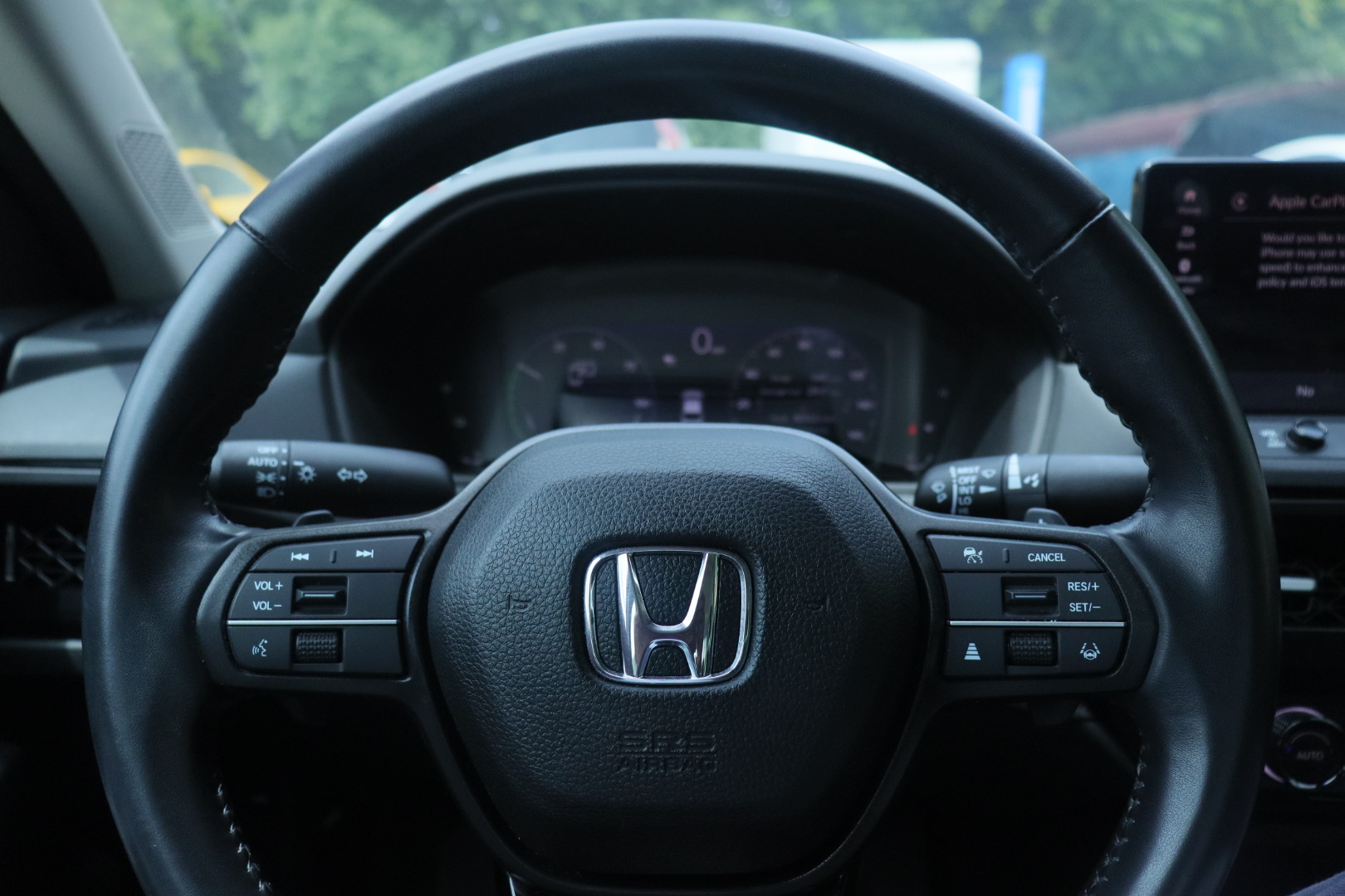 
								2023 Honda Accord EX-L Hybrid full									