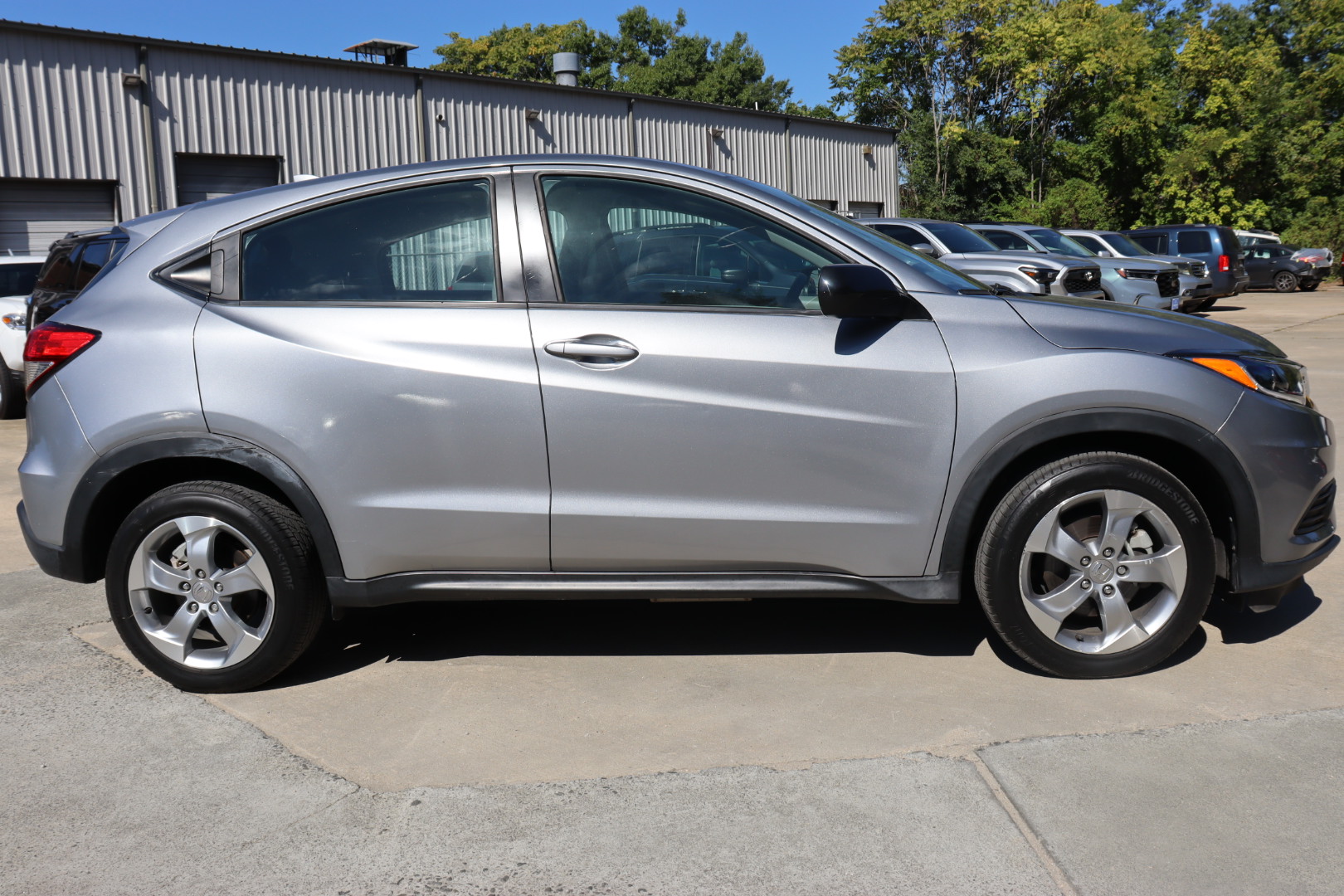 
								2019 Honda HR-V LX AWD full									